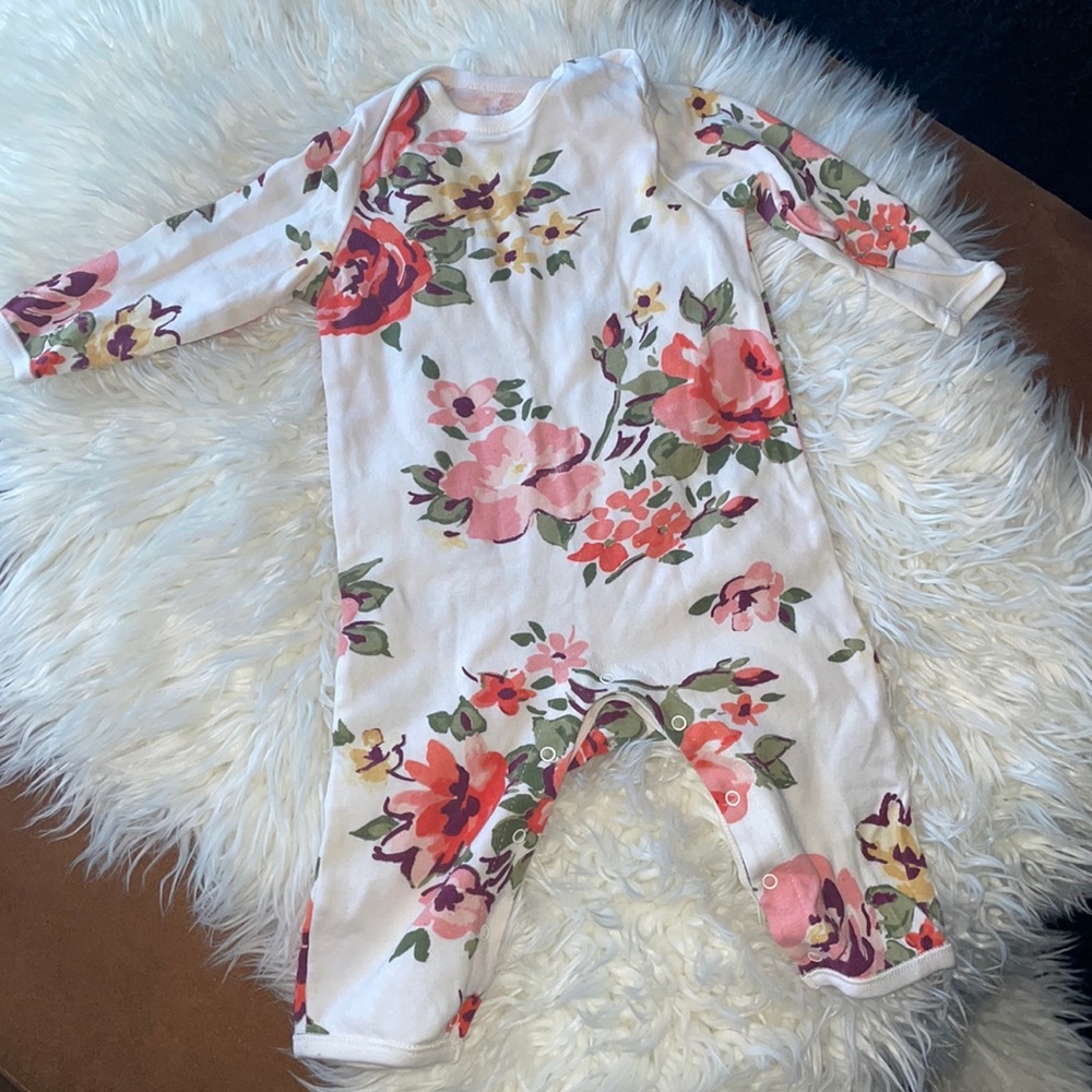Baby girl jumper
